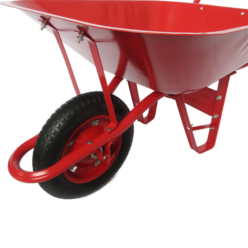 Comment gonfler correctement les roues de brouette pour des performances maximales&nbsp;?